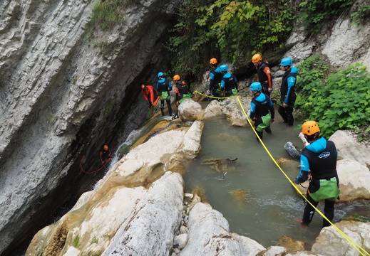 Sortie canyoning dans la Vence propre !